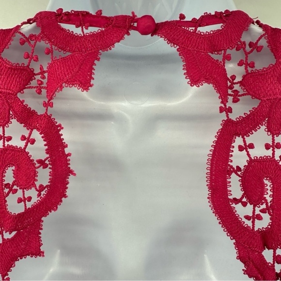 Saylor Pink Amari Lace Mini Dress Size Small - Picture 15 of 16